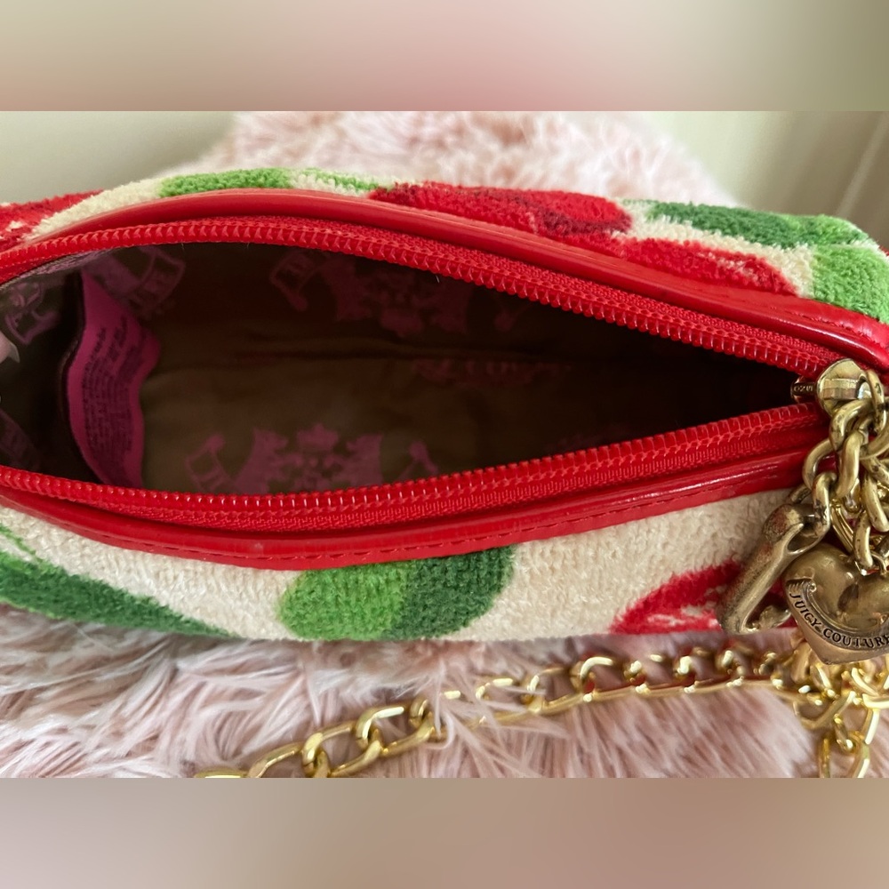 JUICY COUTURE Y2K Vintage Very Rare Cherry Barrel Bag🍒 - Picture 11 of 16